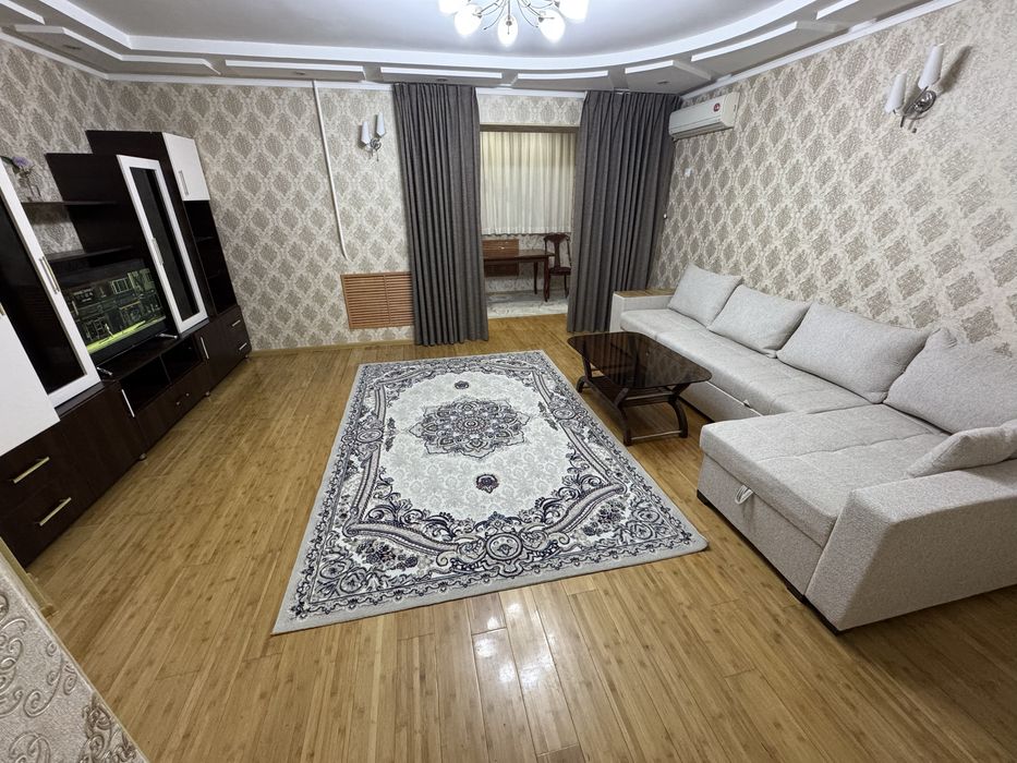 Сдается 3х комнатная на новомосковской 3/1/4