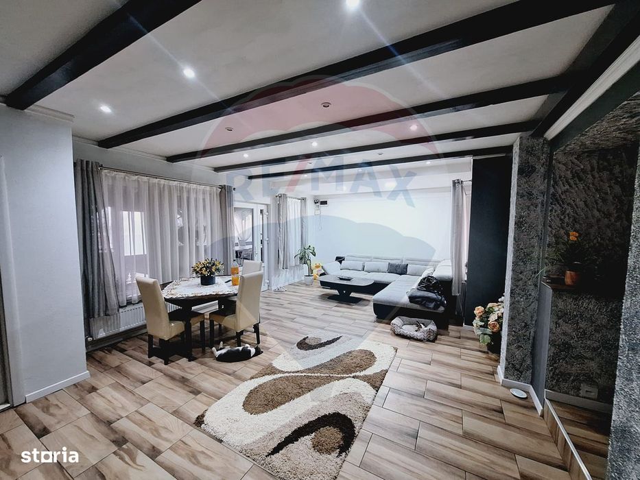 Casă cu 3 camere de vânzare in Hidiselu de Sus