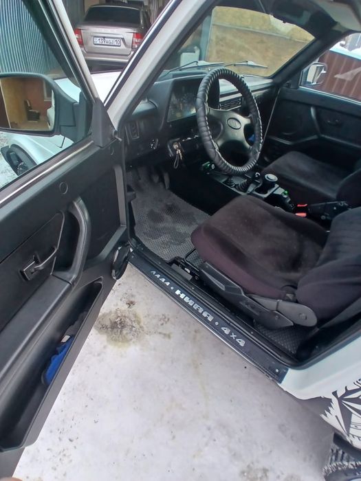 Продам Lada Niva 21214