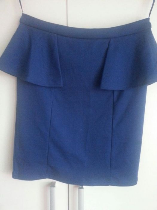 Fusta Stradivarius, noua, marimea M