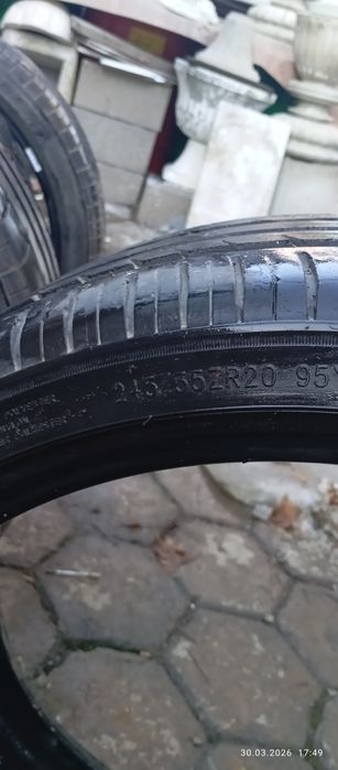 Шины   245/35/20