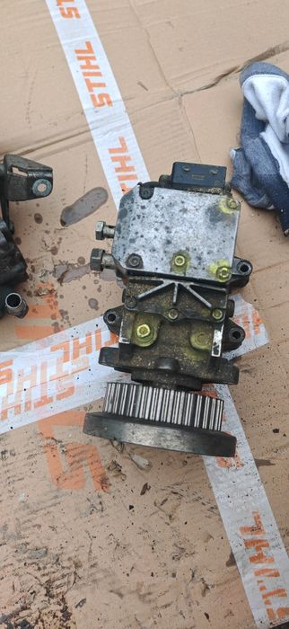 Vand pompa injectie 2.5 audi a6 a4 skoda superb vw passat etc