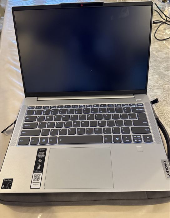 Продам Lenova ideapad 5 slim Snapdragon X Plus