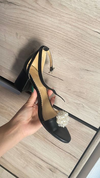 Sandale cu toc 5.5 cm