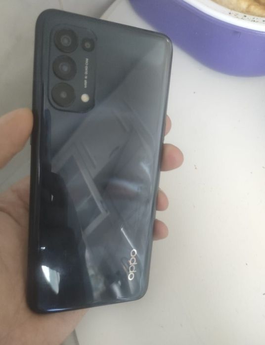 Продам смартфон орро рено 5