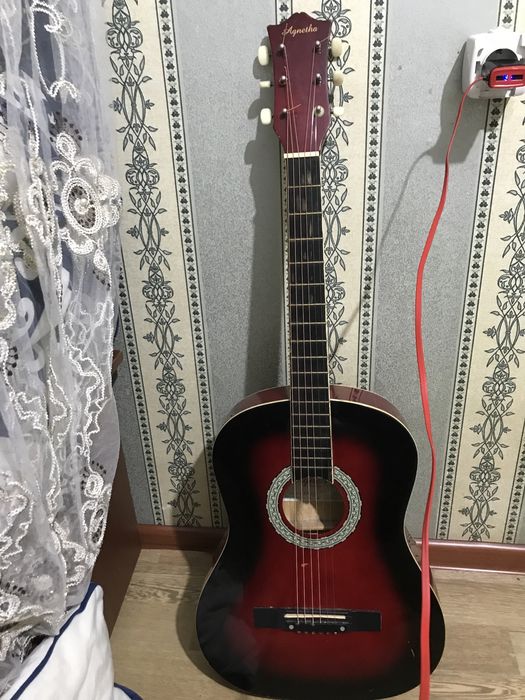 Гитара срочна сатылымда