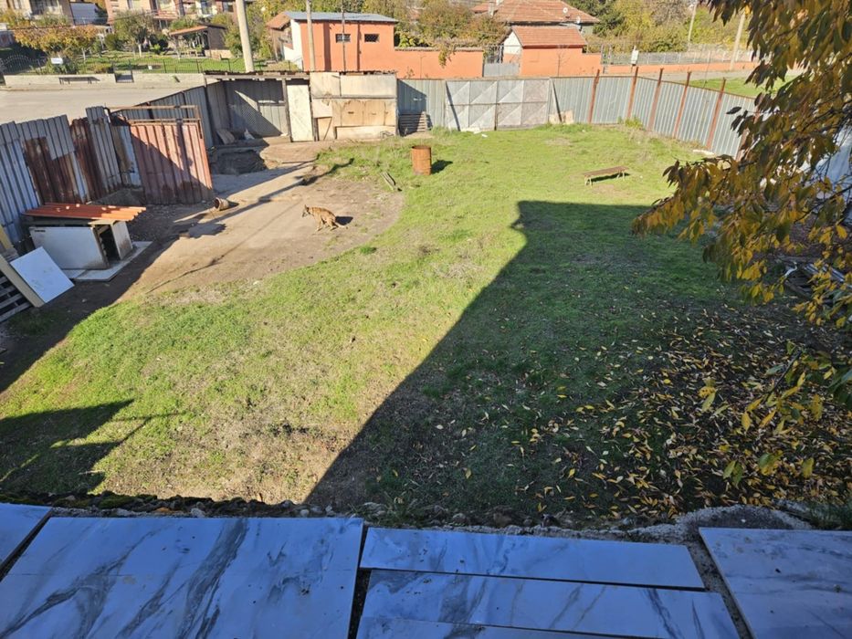 Дава се под наем Гараж / Паркомясто в София, Люлин - център - 500 кв.м за 598.23 € - Снимка #2