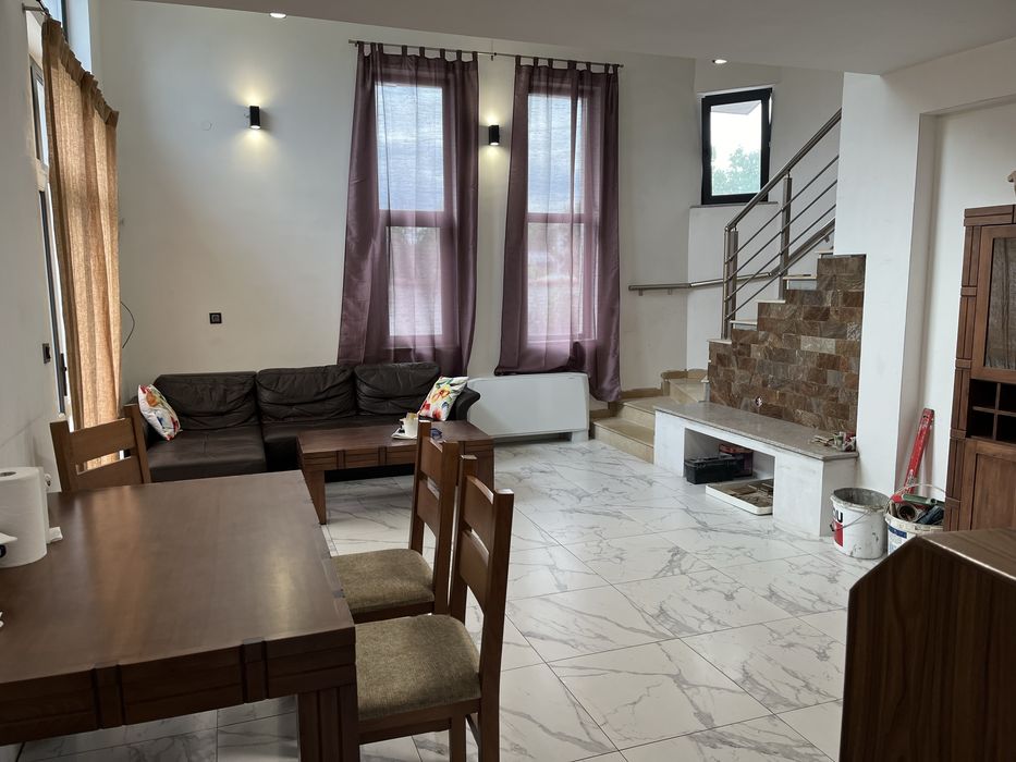 Дава се под наем Къща в Пловдив, Тракия - 250 кв.м за 1150 € - Снимка #5