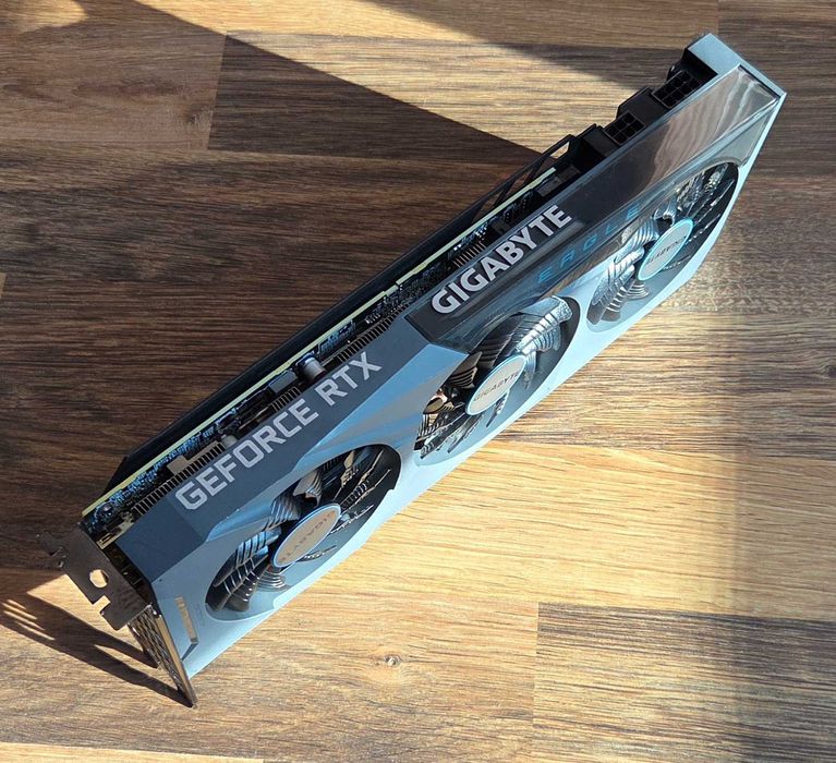 Видео Карта: GeForce RTX™ 3070 EAGLE OC 8GB GDDR6