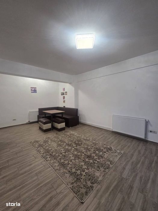 Se inchiriaza apartament 2 camere parter inalt + loc parcare