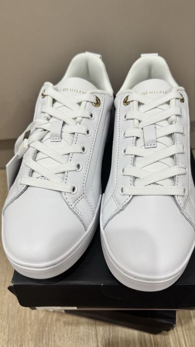Кеды в наличии оригинал от Tommy