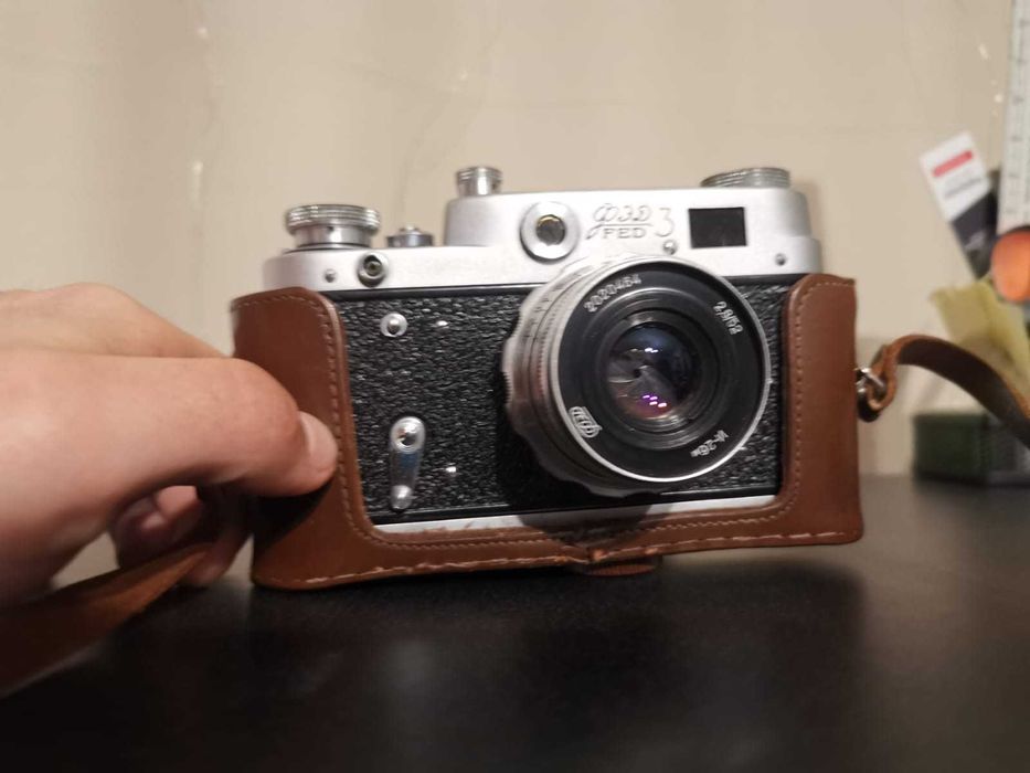 Aparat foto pe film FED 3