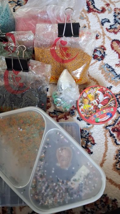 Продам бисеры для рукоделия