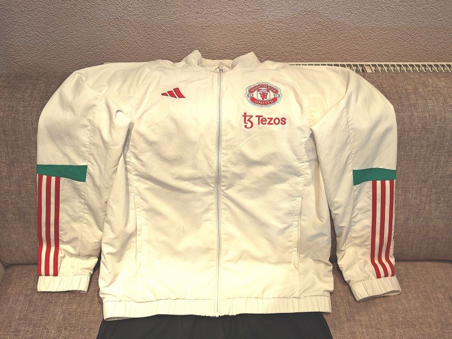 Trening Adidas original și tricou cu semnături