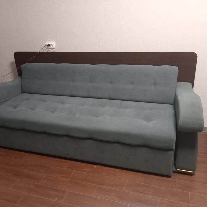 Продам Диван Стол