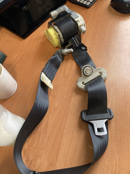 Предпазен колан Mazda 3