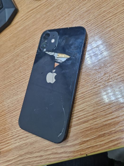 iPhone 12  deepblue 128gb