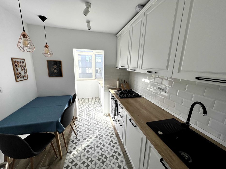 Apartament 3 camere de inchiriat Palas Mall