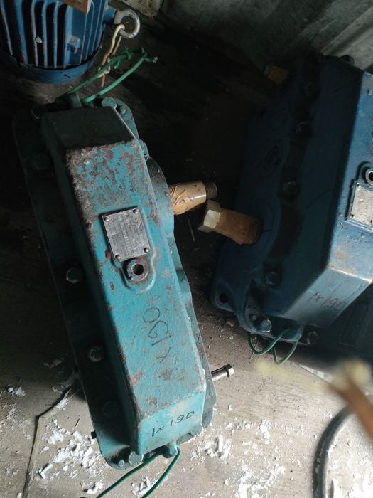 Продам редуктор .