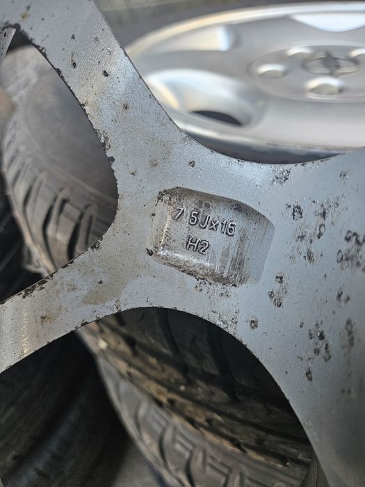 Джанти с гуми за Мерцедес 16 цола