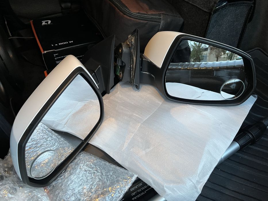 Продам родные боковые зеркала Chevrolet Cobalt (комплект)