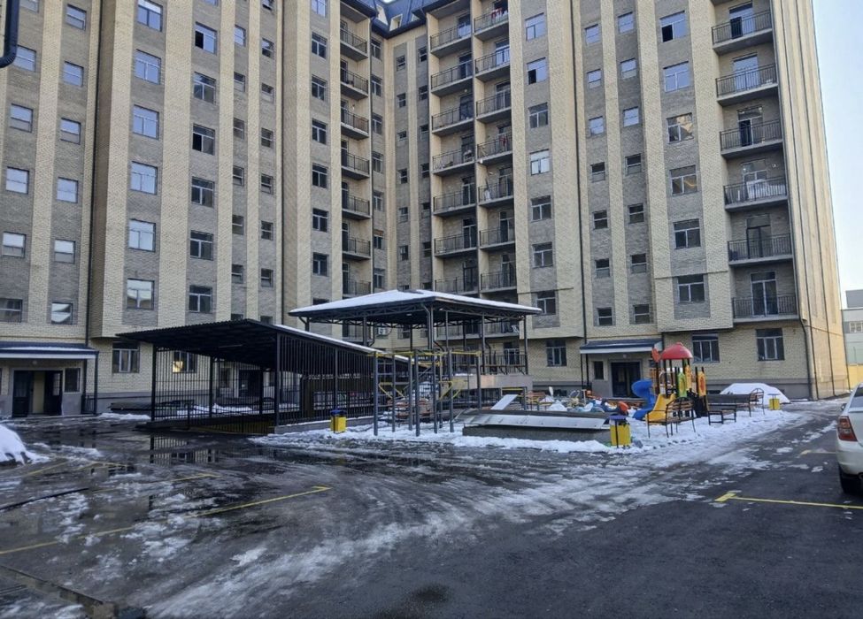 Код 860  Продам 1/10/10 ком квартиру новостройка куйлюк массив 5