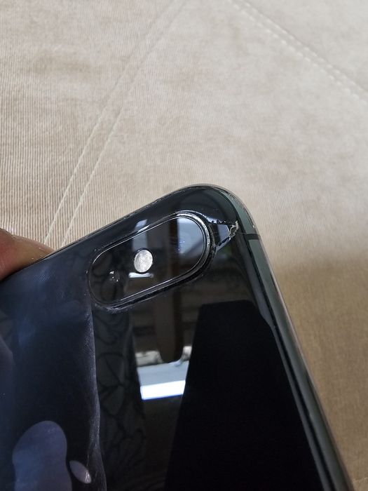 Продам Iphone XS Max