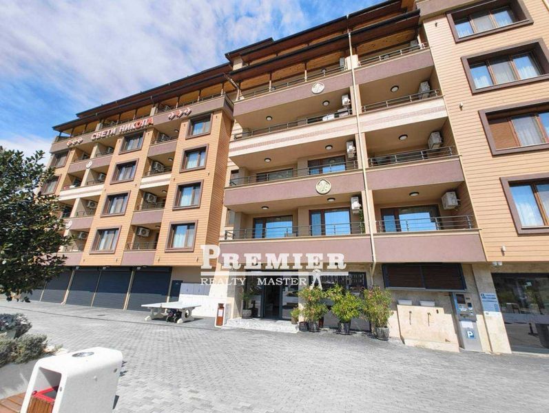 Продава се Двустаен апартамент в Поморие - 67 кв.м за 1995 €/кв.м - Снимка #1