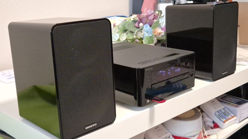 Minisistem audio ONKYO CR-265  40W, Bluetooth, USB, CD, Radio FM