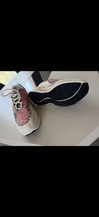 Pinko оригинални сникърси
