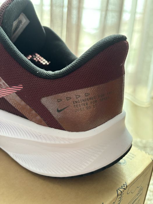 Adidasi Nike quest 4  40 si 38,5