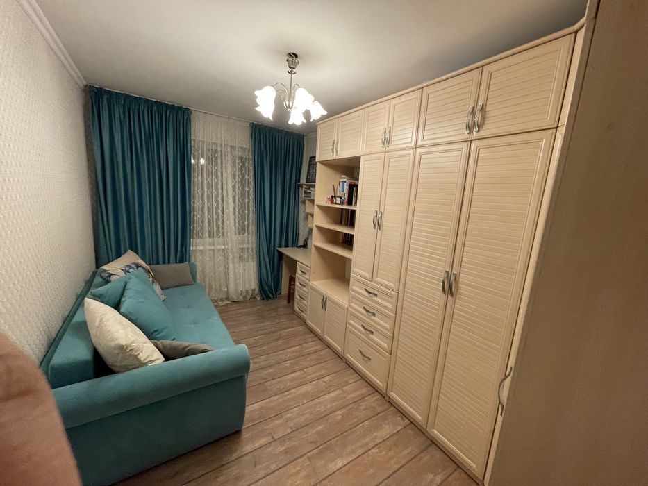 Продаю 4х комнатную квартиру