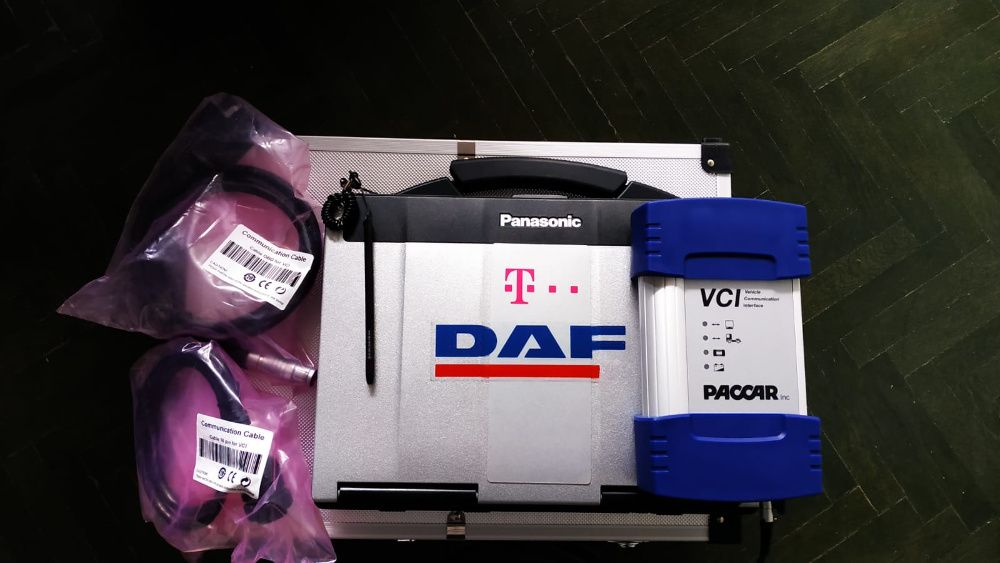 Tester Profesional Camioane DAF VCI560 Original + Laptop Panasonic CF5