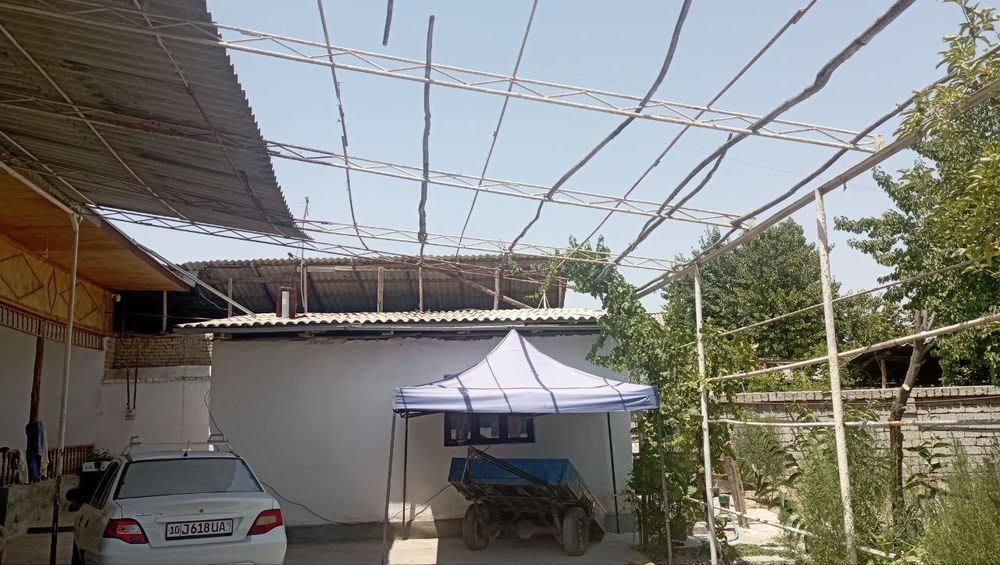 Xovli sotiladi arzon narxda