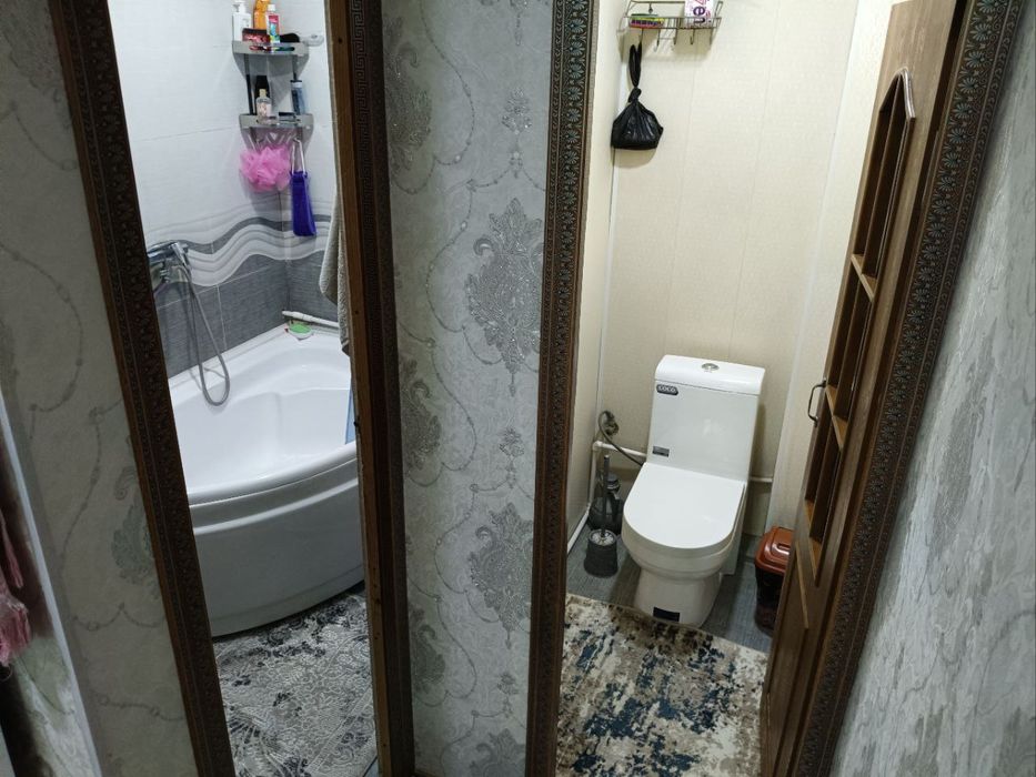 Участка сотилади Урикзор бозори ва Абу сахий уртасида жойлашган 6 соти