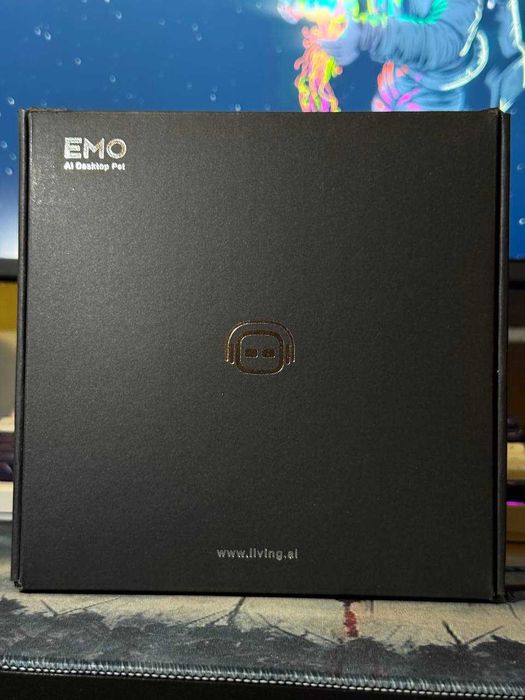 Умный робот EMO Robot AI