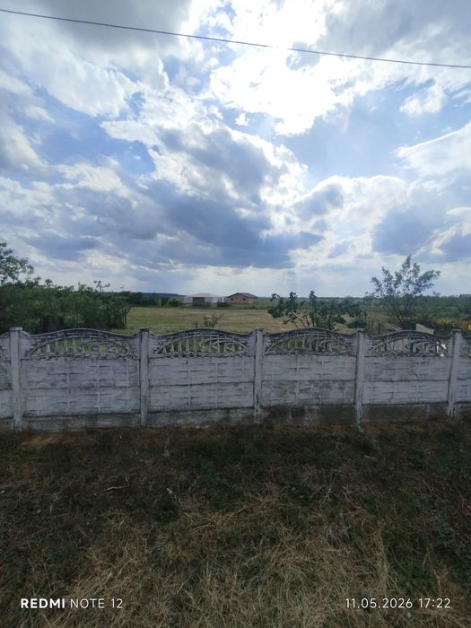 Teren intravilan 1200mp Leș
