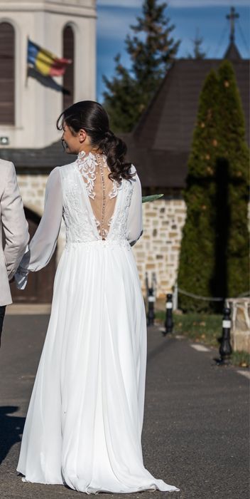 Rochie mireasă superbă