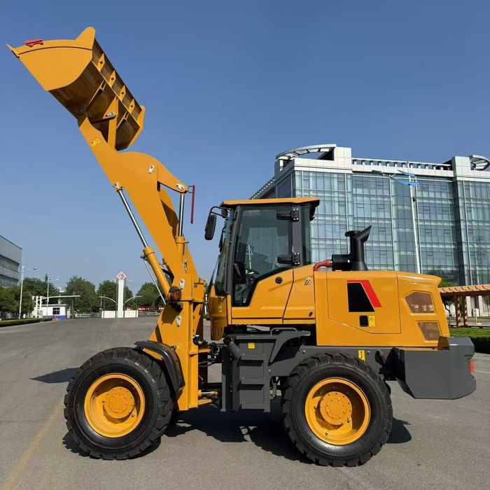 1,7m3 погрузчик под заказ 20000$