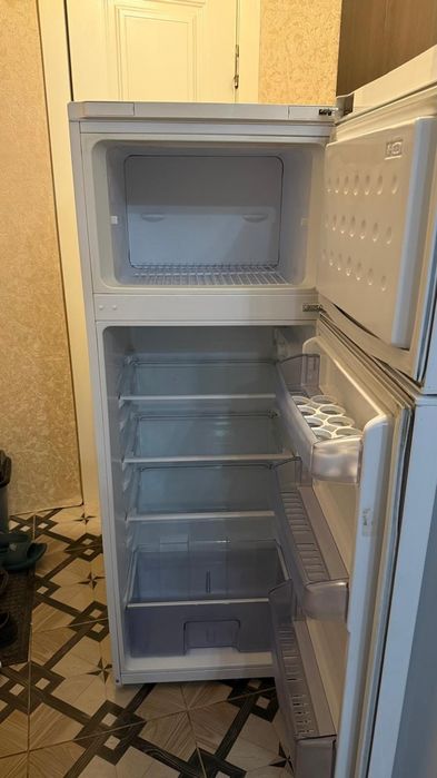Холодильник Веко