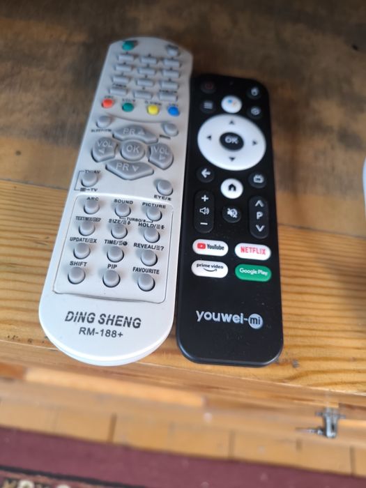 LG Flatron+mi box s 2k voice+hdmi to AV changer (hammasi birga)