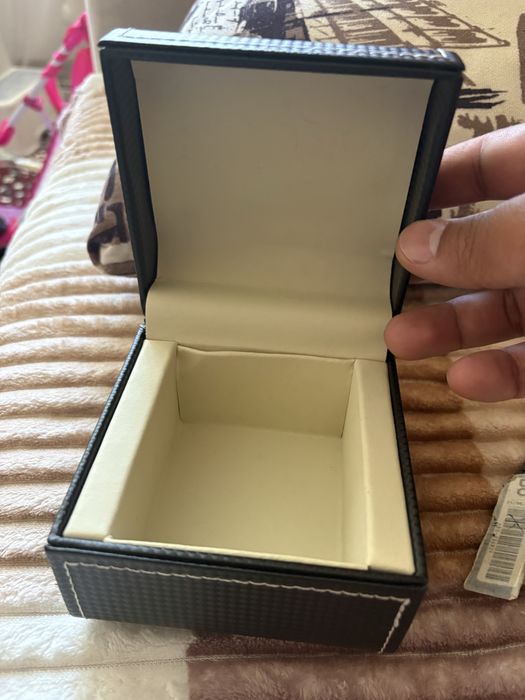 Продам часы тиссот