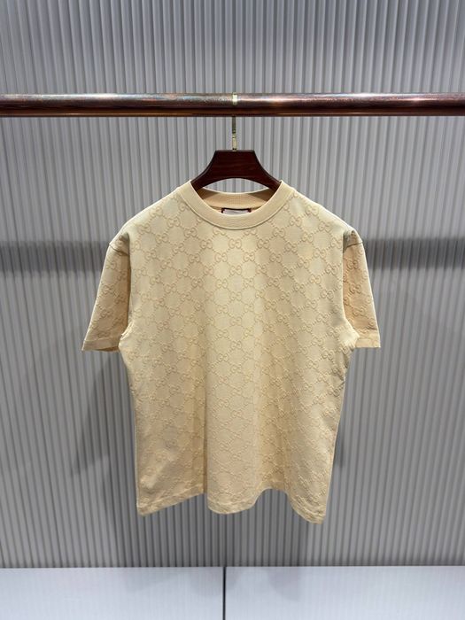 Мъжки тениски различни модели