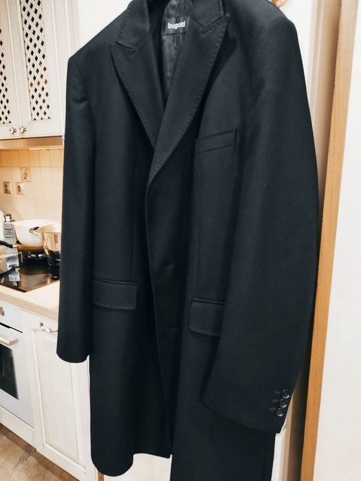 Немско качество, италиански стил, елегантно пардесю Bogatti,60 номер