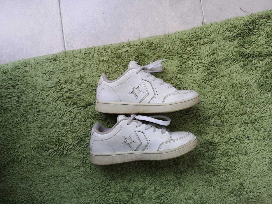 Adidasi Converse piele 31