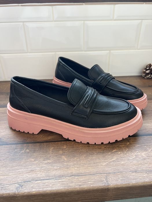 Обувки - лоуфъри