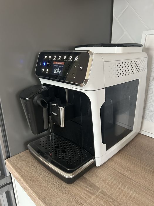 Phillips LatteGo EP4343/51 15 Bar 1500 W