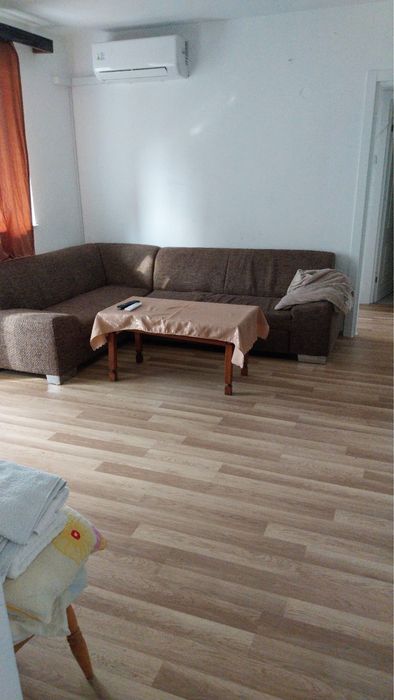 Inchiriez apartament 2 camere situat in centru nou