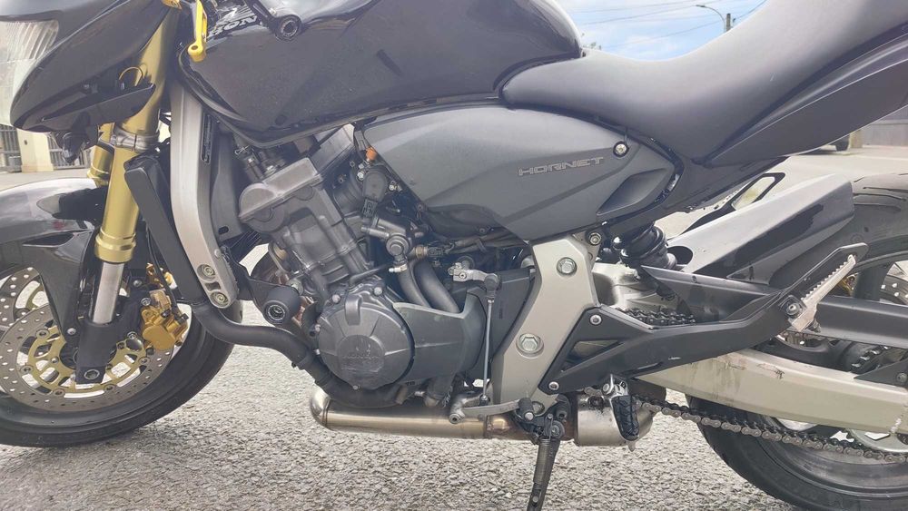 Honda CB600F Hornet PC41