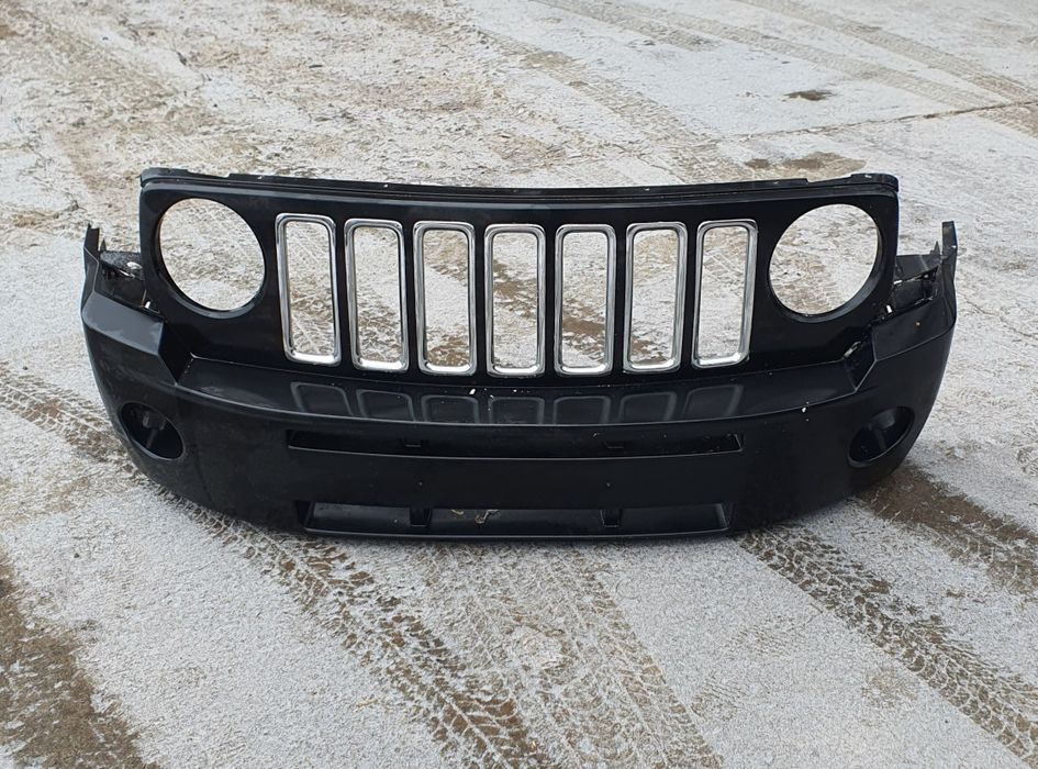 Bara fata Jeep Patriot